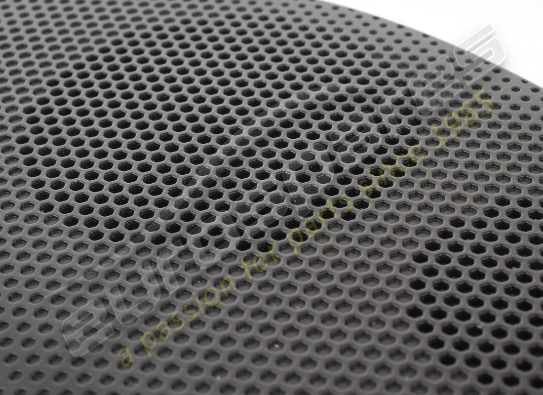 USATO FERRARI PANNELLO ALTOPARLANTE SINISTRO RHD NUMERO PARTE 778669 (2) usato ferrari pannello altoparlante sinistro rhd numero parte 778669 (2)