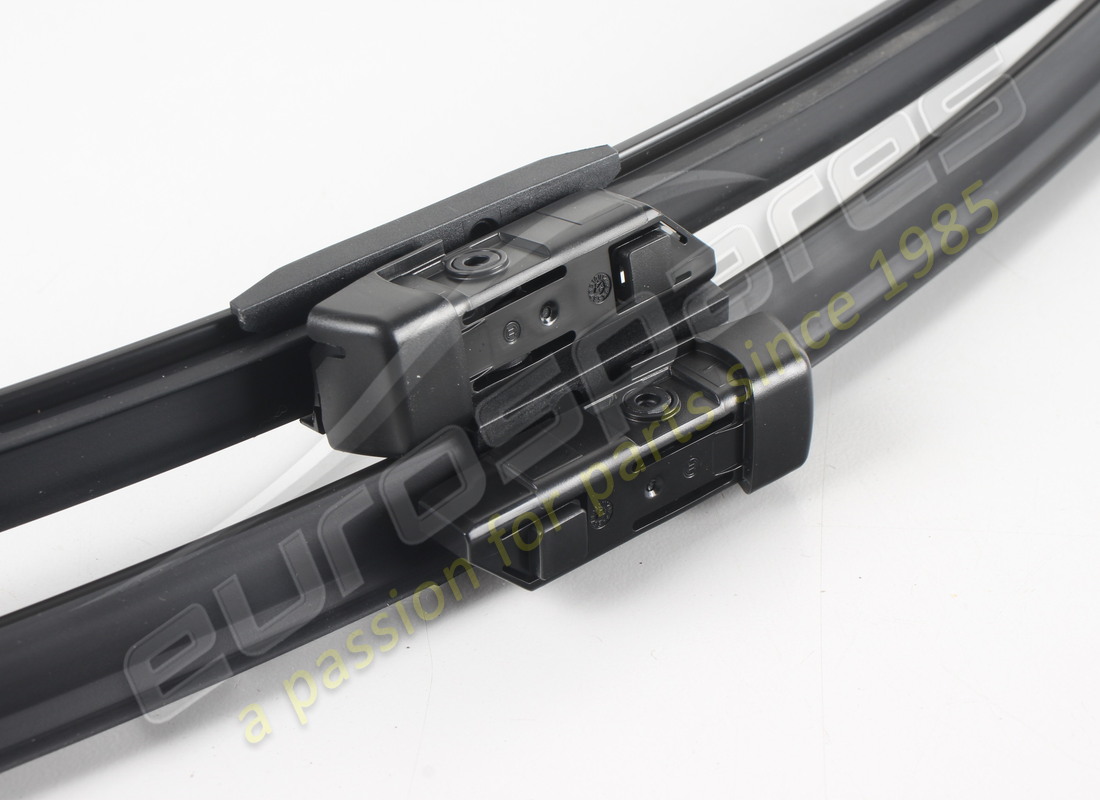 nuovo kit maserati spazzole tergicristallo. numero parte 673012892 (2)