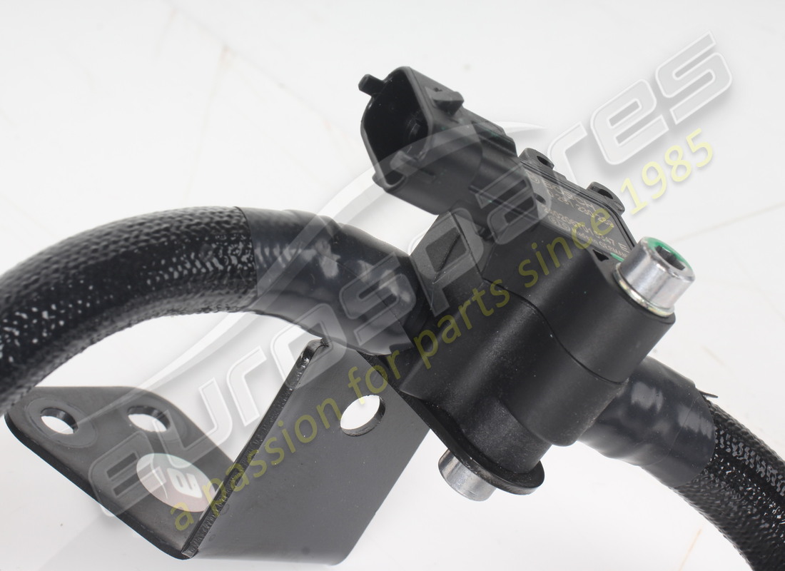 usato ferrari tubo da tev sx a venturi sx. numero parte 808848 (3)