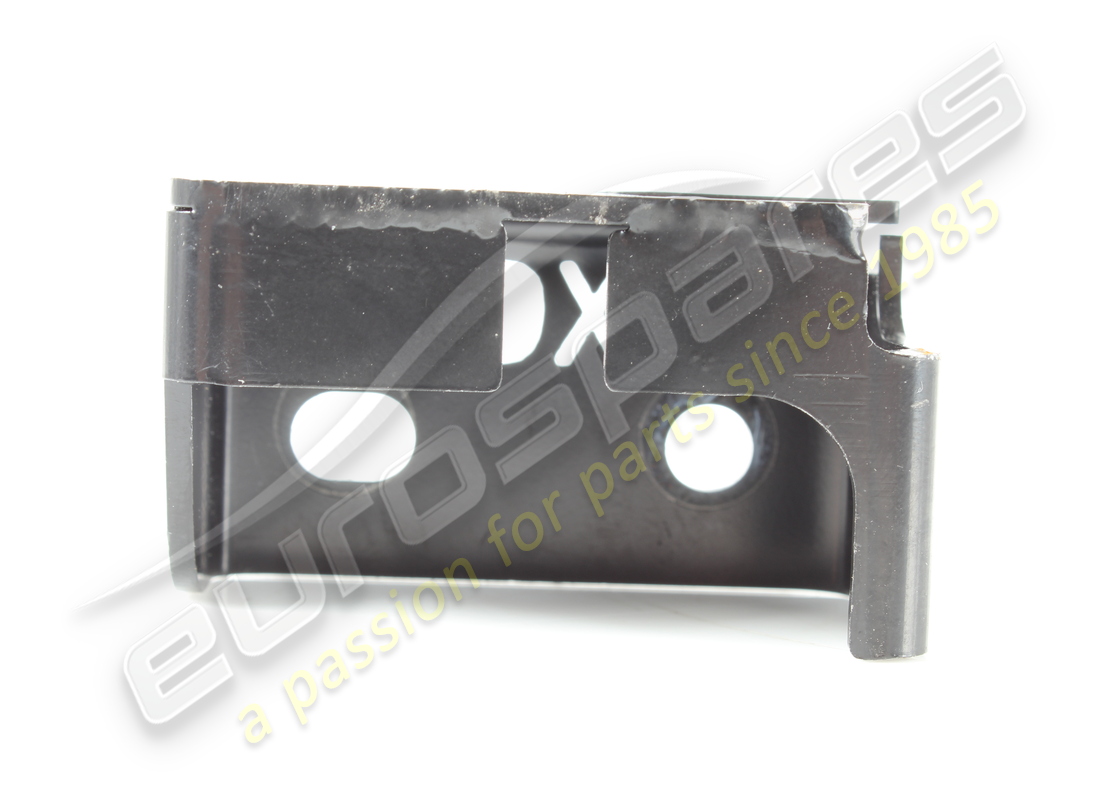 USATO Ferrari STAFFA ANTERIORE ANCORAGGIO . NUMERO PARTE 977736 (1) USATO Ferrari STAFFA ANTERIORE ANCORAGGIO . NUMERO PARTE 977736 (1)