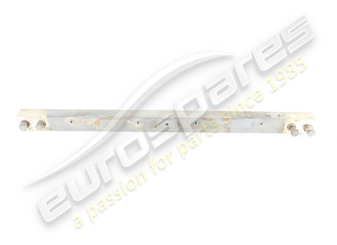 TRAVERSA USATA Maserati . NUMERO PARTE 67275300 (1)