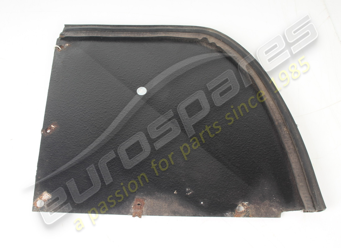 PANNELLO PASSARUOTA SINISTRO USATO Ferrari. NUMERO PARTE 61755500 (1)