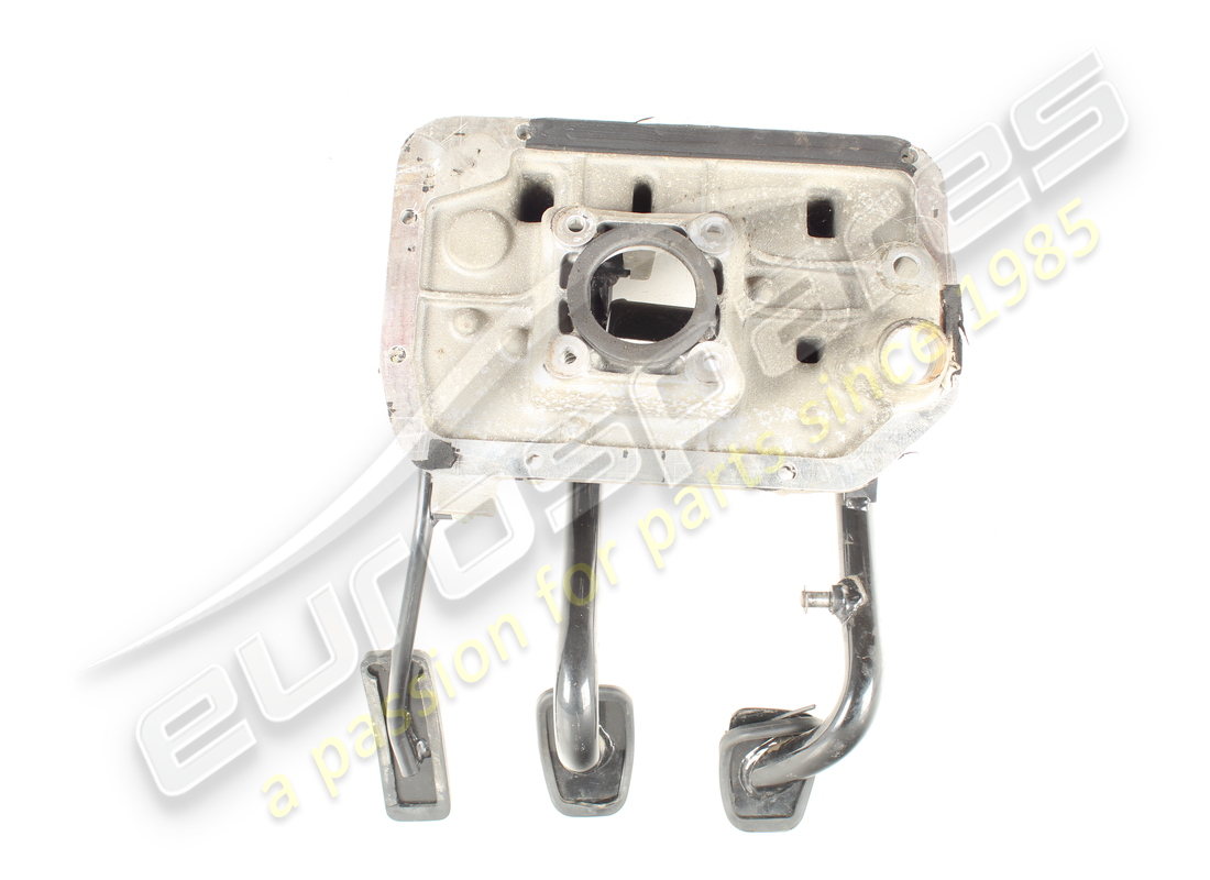 usato maserati pedali supporto. numero parte 388410304 (4)