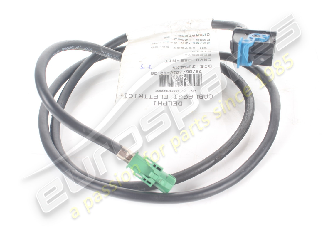 Cavo splitter-presa USB-NIT usato Ferrari. Numero parte 335434 (1)