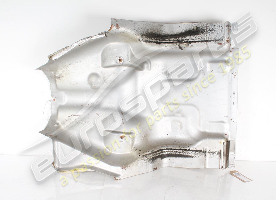 ISOLAMENTO TERMICO USATO Ferrari PER SERBATOIO CARBURANTE. NUMERO PARTE 272650 (1)