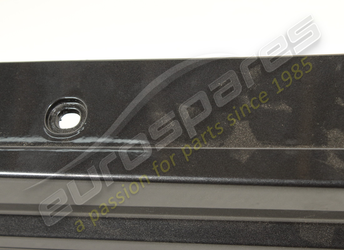 gonna laterale sx usata maserati. numero parte 980145474 (2)