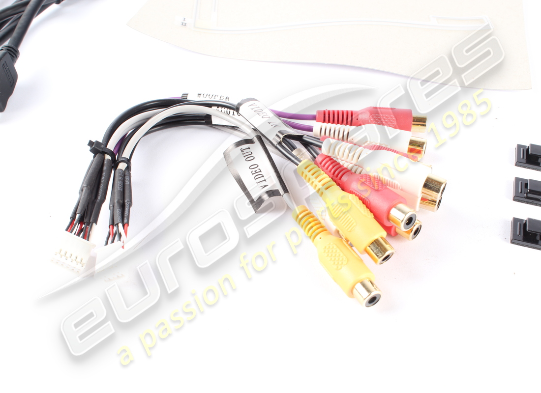 NUOVO FERRARI KIT TELECAMERA POSTERIORE DI PARCHEGGIO F430. NUMERO PARTE 70003201 (5) nuovo ferrari kit telecamera posteriore di parcheggio f430. numero parte 70003201 (5)