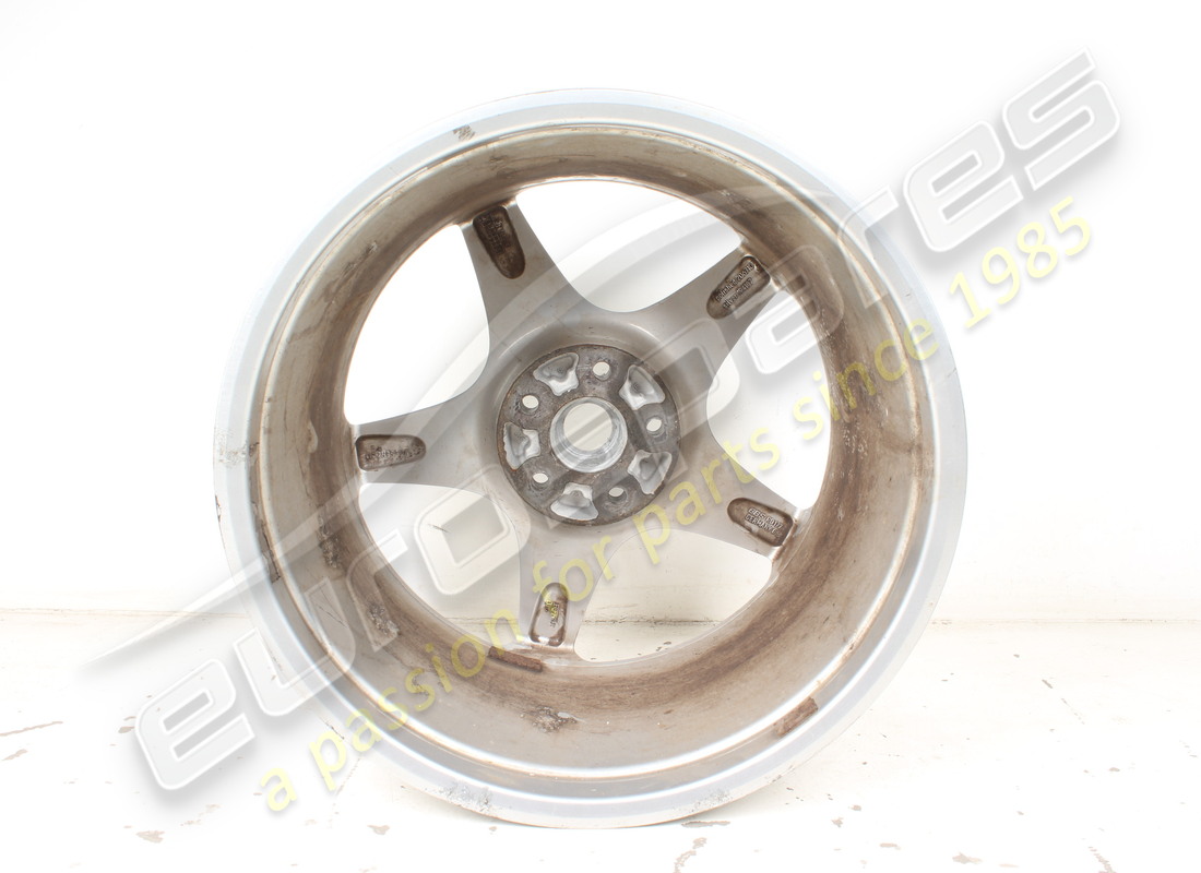 cerchio ruota posteriore ferrari usato 10jx19. numero parte 194187 (3)