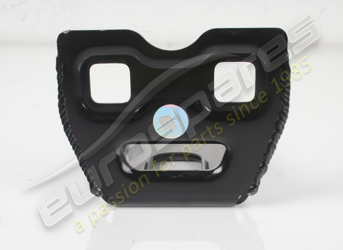 USATO FERRARI STAFFA FISS. TERMINALE DI SC. NUMERO PARTE 783565 (2) usato ferrari staffa fiss. terminale di sc. numero parte 783565 (2)