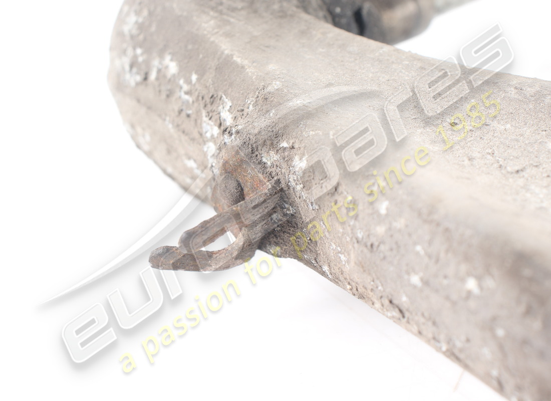 LEVA INFERIORE SOSPENSIONE POSTERIORE SINISTRA USATA MASERATI. NUMERO PARTE 387000013 (8) leva inferiore sospensione posteriore sinistra usata maserati. numero parte 387000013 (8)