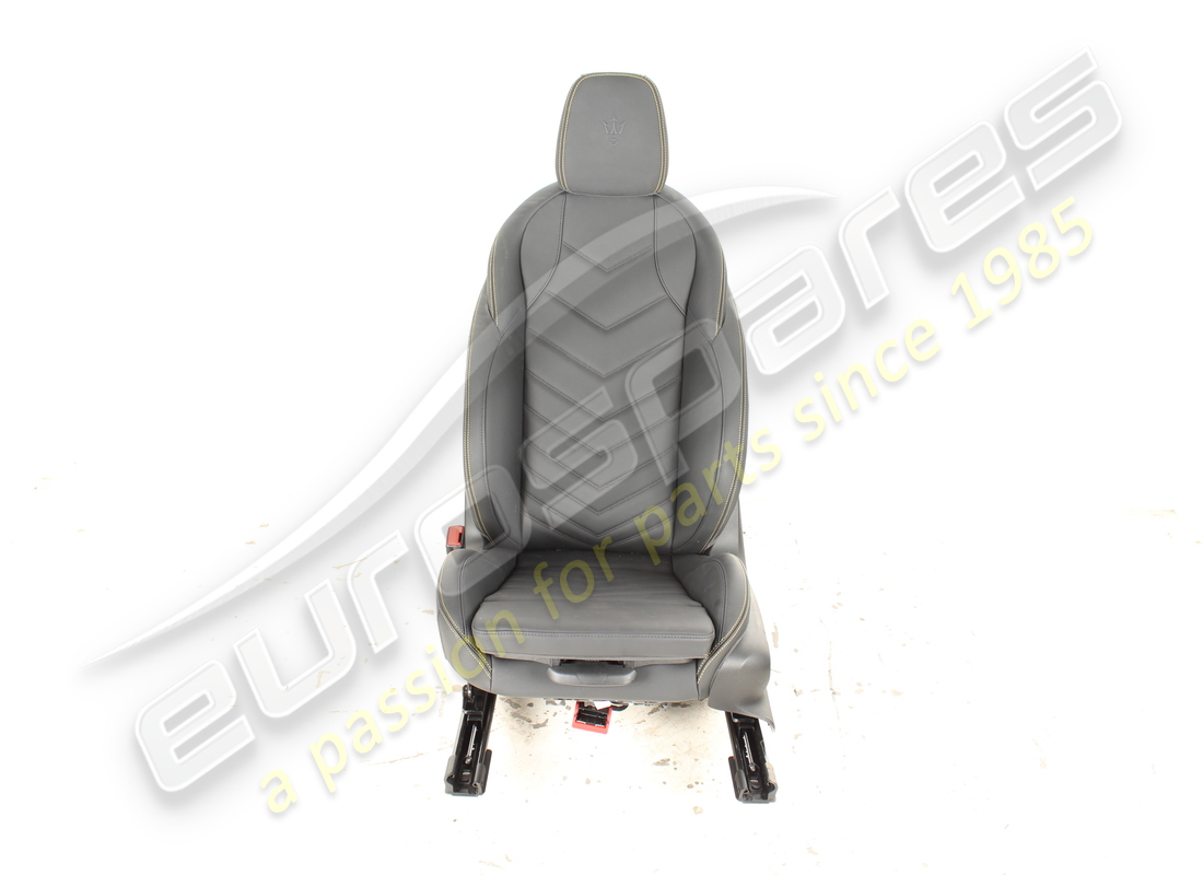 USATO Maserati GRUPPO SEDILE ANTERIORE SINISTRO. NUMERO PARTE 670207073 (1)