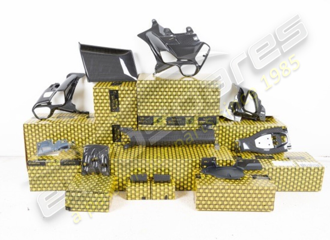 NUOVO Ferrari KIT INTERNI IN FIBRA DI CARBONIO (TIPO HI-FI). NUMERO PARTE 70001927 (1)