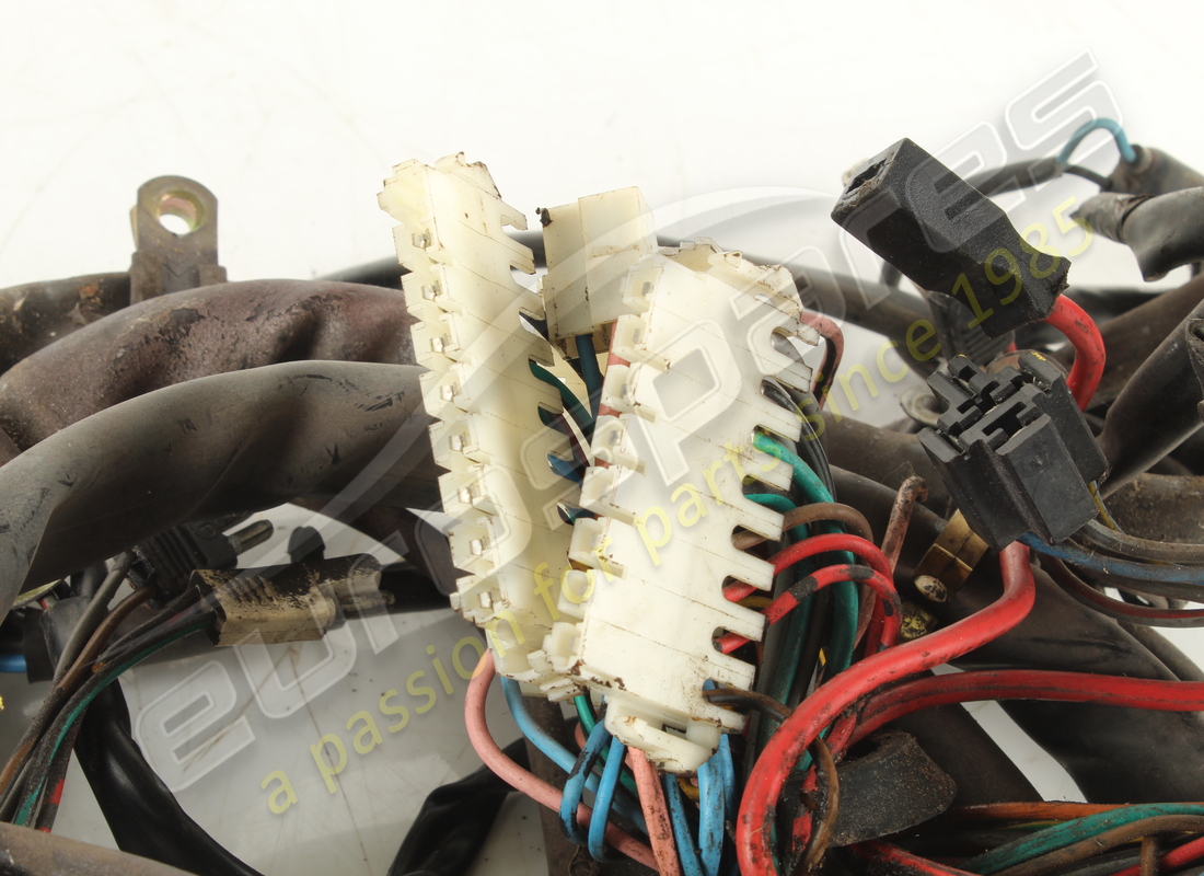 USATI FERRARI CAVI ANTERIORI. NUMERO PARTE 131671 (3) usati ferrari cavi anteriori. numero parte 131671 (3)