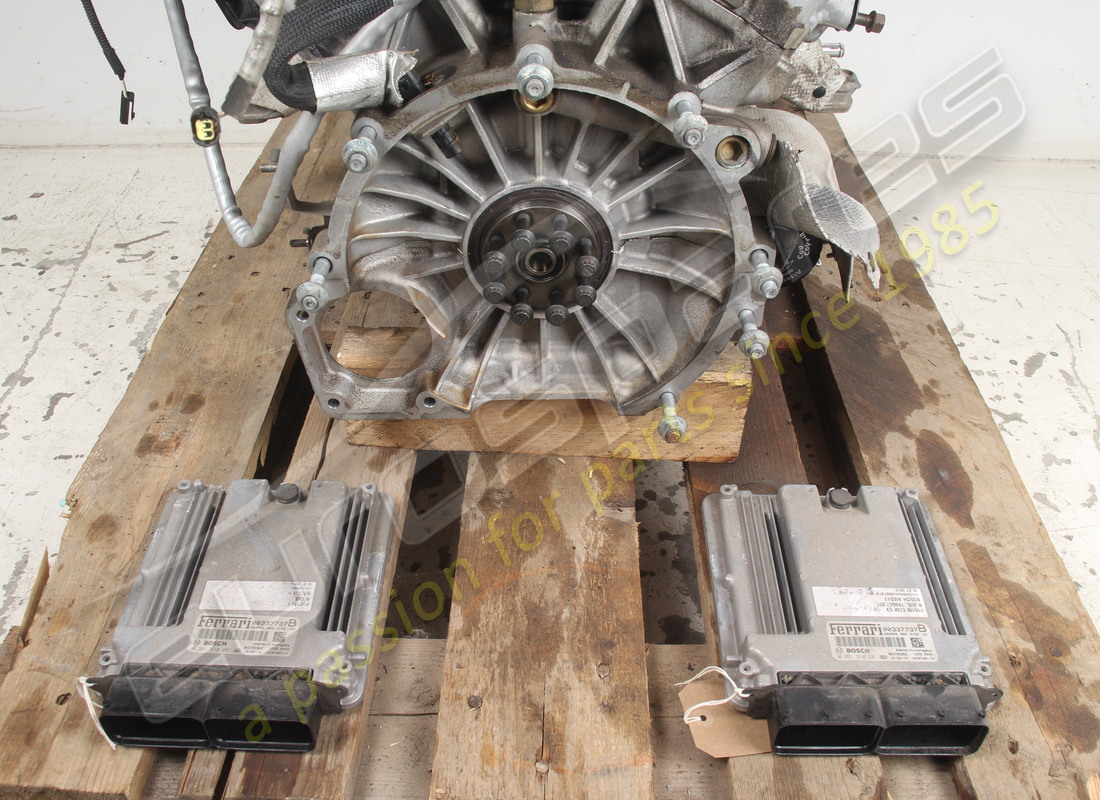 MOTORE FERRARI USATO. NUMERO PARTE 740027000 (3) motore ferrari usato. numero parte 740027000 (3)