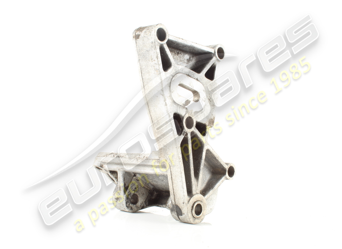 USATO FERRARI SUPPORTO INFERIORE. NUMERO PARTE 179704 (5) usato ferrari supporto inferiore. numero parte 179704 (5)