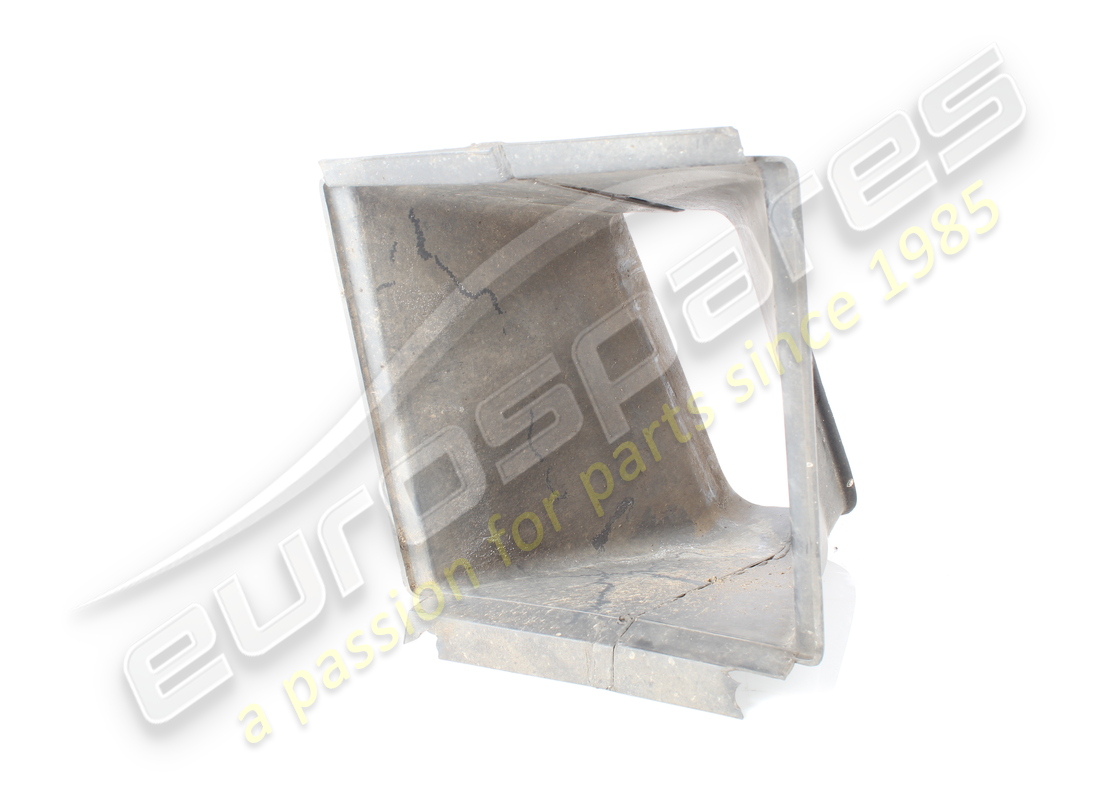 CONDOTTO DELL'ARIA SX USATO Maserati NUMERO PARTE 372000257 (1)