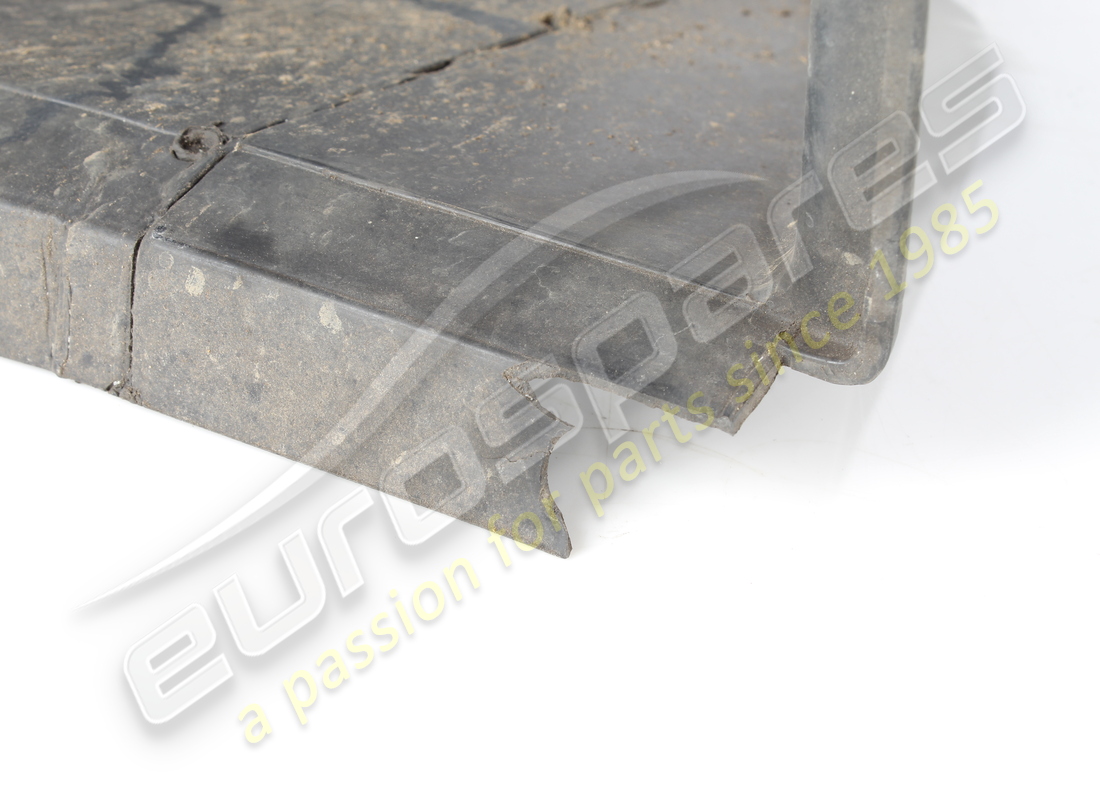 condotto dell'aria sx usato maserati. numero parte 372000257 (3)