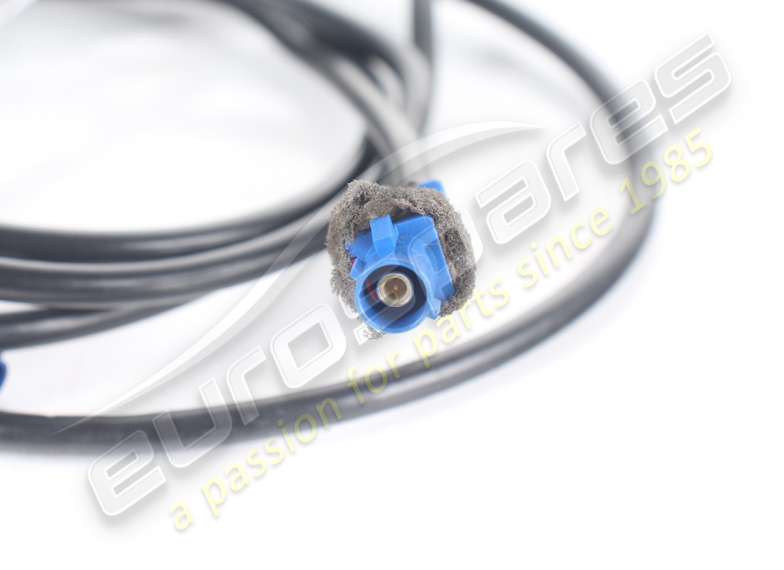 CAVO DI PROLUNGA DELL'ANTENNA GPS USATO FERRARI. NUMERO PARTE 335614 (3) cavo di prolunga dell'antenna gps usato ferrari. numero parte 335614 (3)