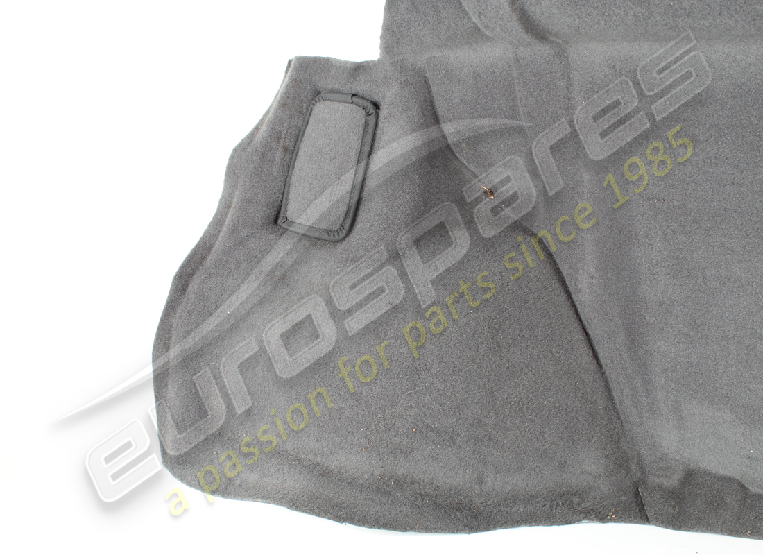 PANNELLO DI COPERTURA DIETRO IL SERBATOIO USATO MASERATI. NUMERO PARTE 371530122 (2) pannello di copertura dietro il serbatoio usato maserati. numero parte 371530122 (2)