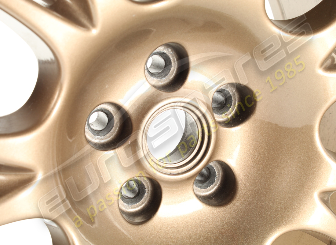 CERCHIO RUOTA POSTERIORE FERRARI USATO. NUMERO PARTE 195393 (5) cerchio ruota posteriore ferrari usato. numero parte 195393 (5)