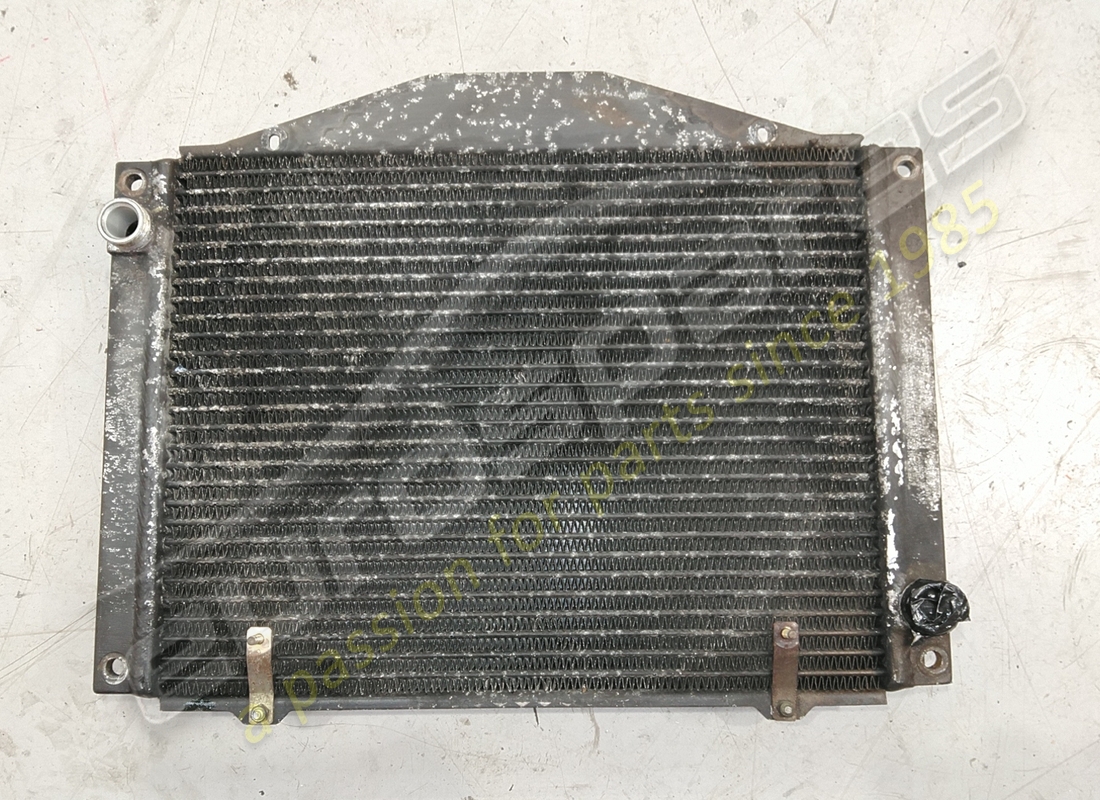 RADIATORE RADIATORE OLIO USATO Ferrari . NUMERO PARTE 152733 (1)