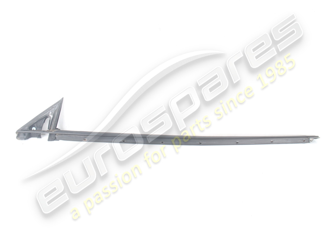 guarnizione raschiatore finestrino esterno sx usata ferrari. numero parte 82208100 (4)