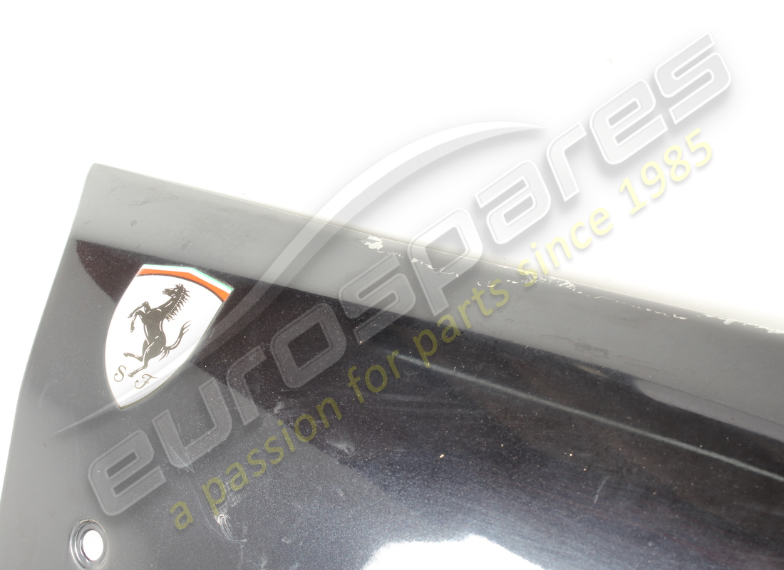 parafango anteriore destro completo ferrari usato. numero parte 64716300 (2)
