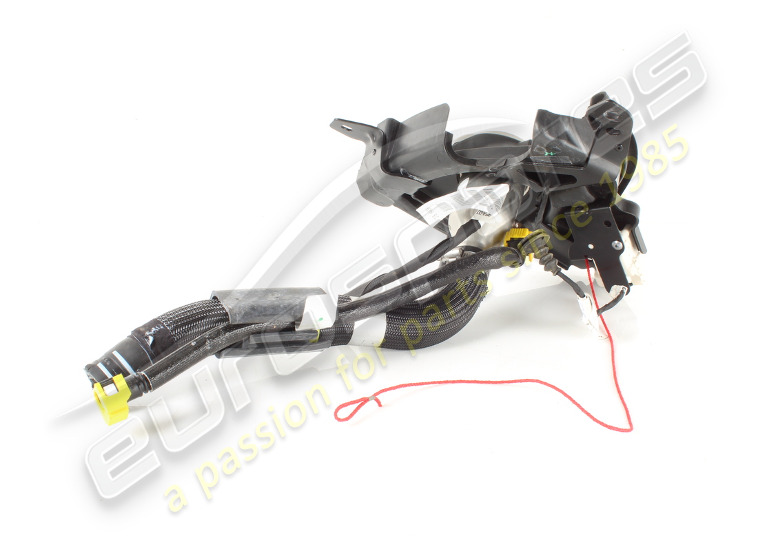 USATO FERRARI COMPL. BOCCHETTONE DI RIEMPIMENTO CARBURANTE. NUMERO PARTE 894321 (3) usato ferrari compl. bocchettone di riempimento carburante. numero parte 894321 (3)