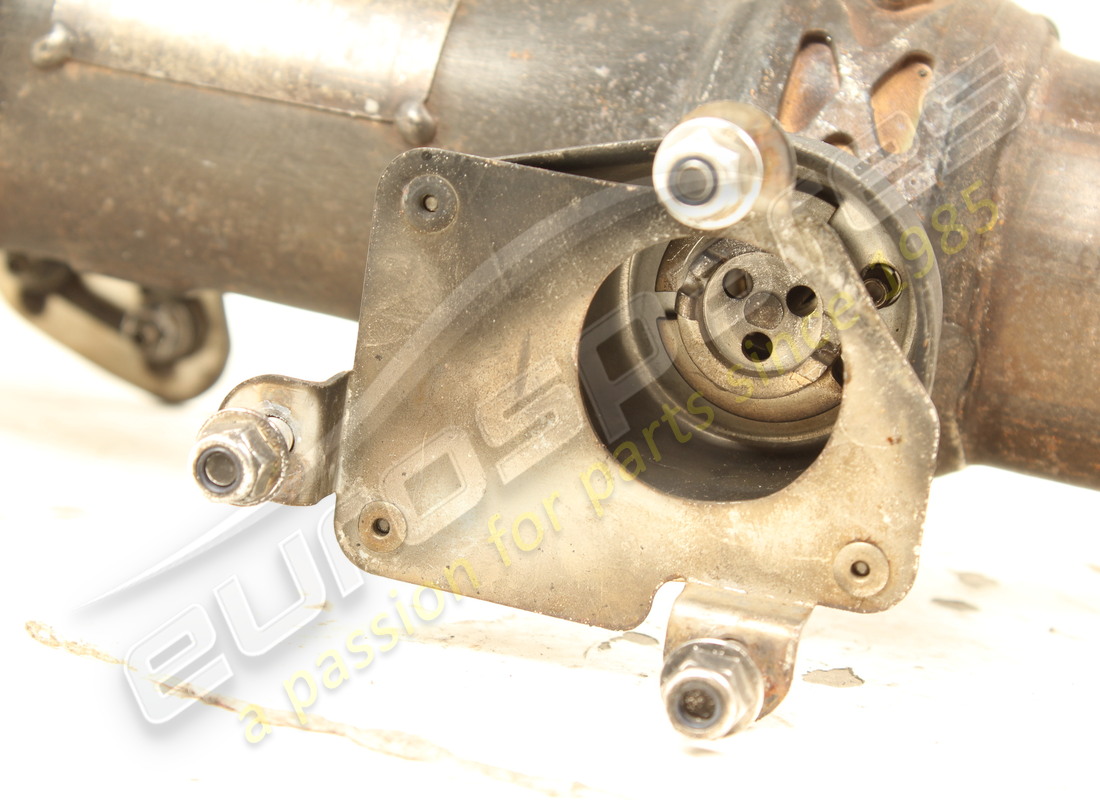 terminale di scarico sx completo ferrari danneggiato. numero parte 901046 (3)