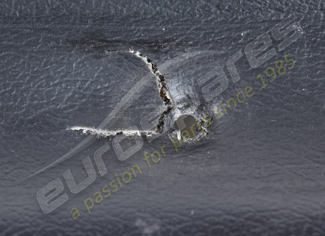 usato ferrari modanatura destra gts. numero parte 60356706 (6)