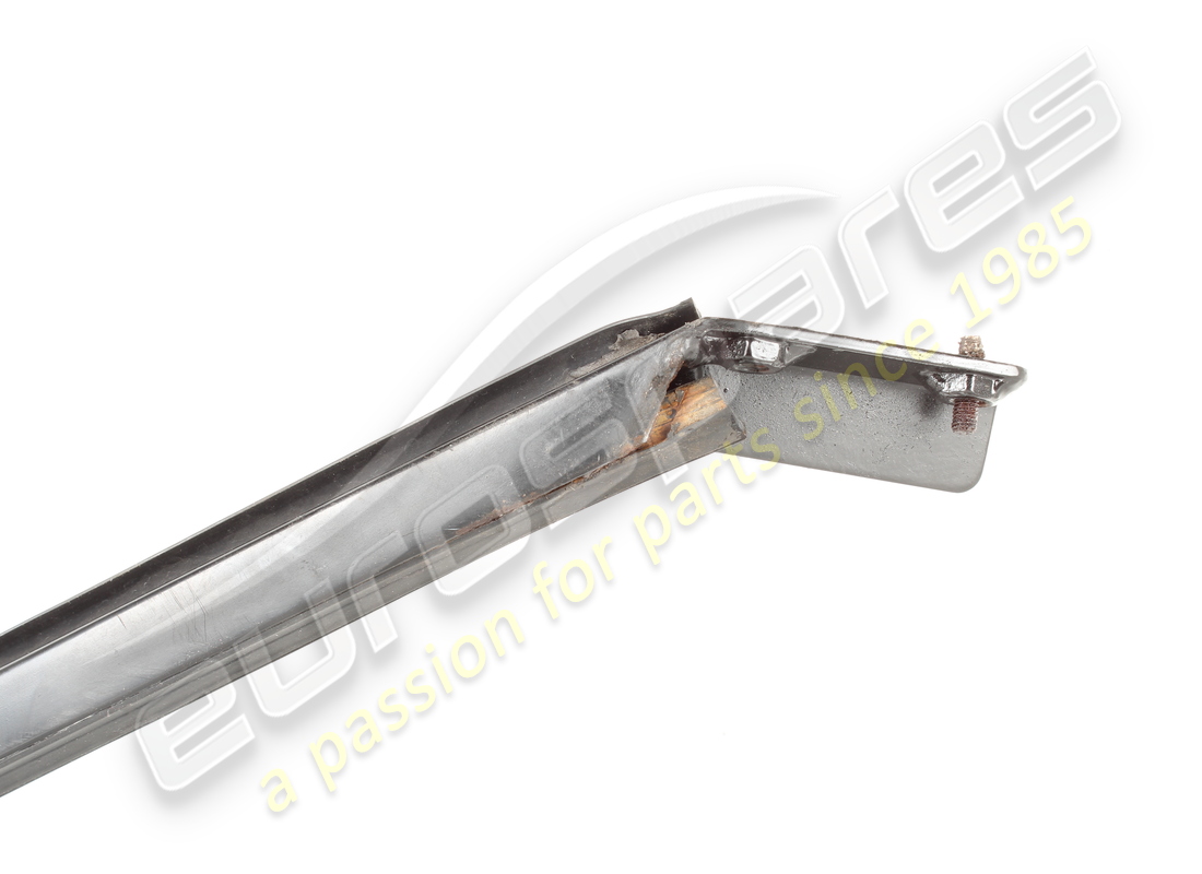 TELAIO GTS FERRARI DX VETRO DELLA PORTA USATO. NUMERO PARTE 60292000 (4) telaio gts ferrari dx vetro della porta usato. numero parte 60292000 (4)