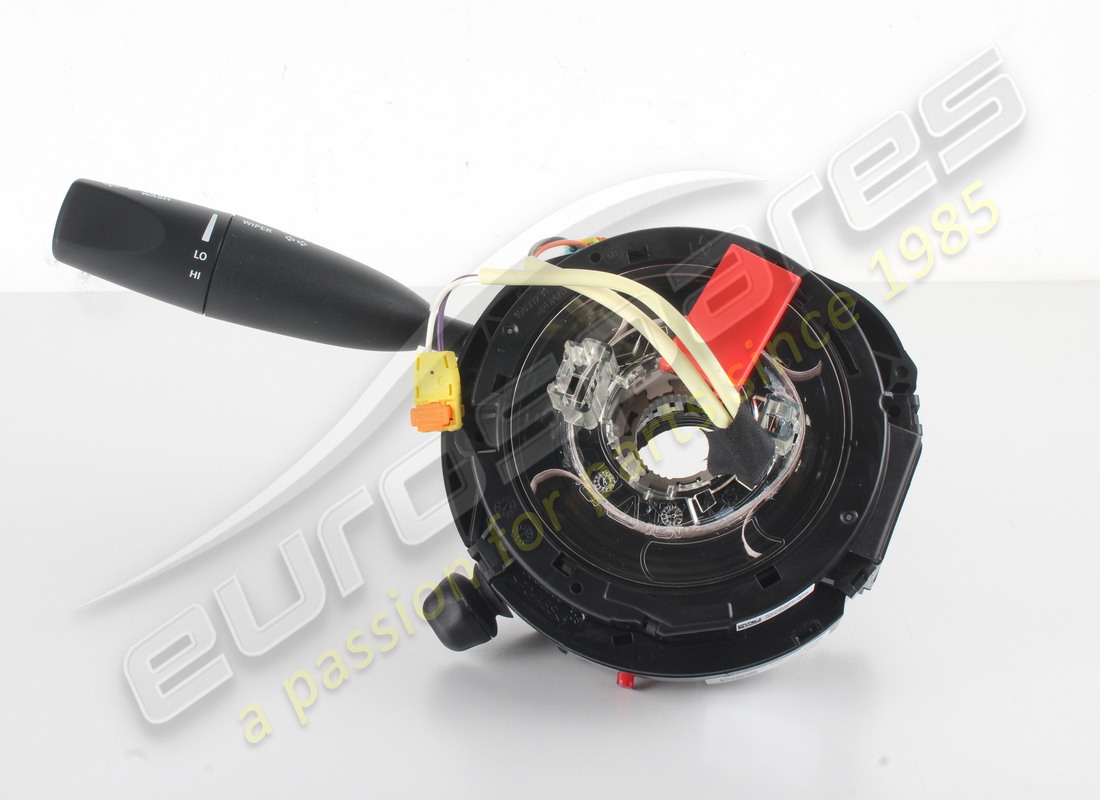 nuovo maserati comando sterzo. codice articolo 673012350 (1)