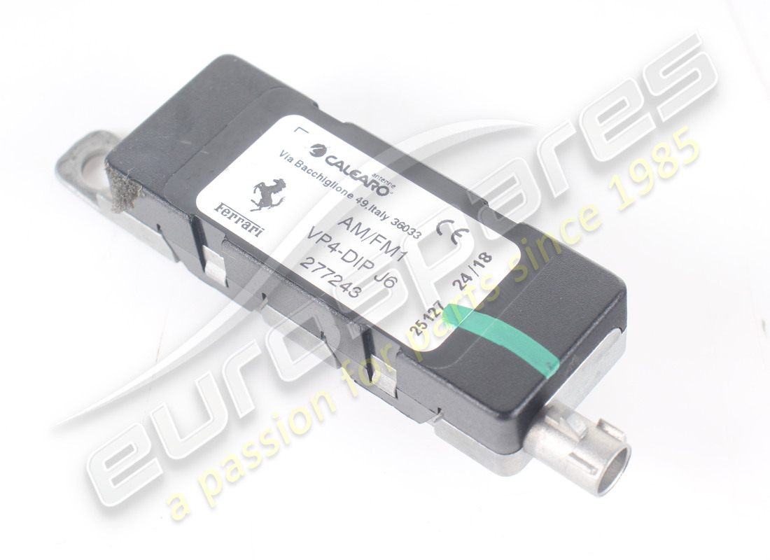 AMPLIFICATORE AM/FM Ferrari USATO. NUMERO PARTE 277243 (1)