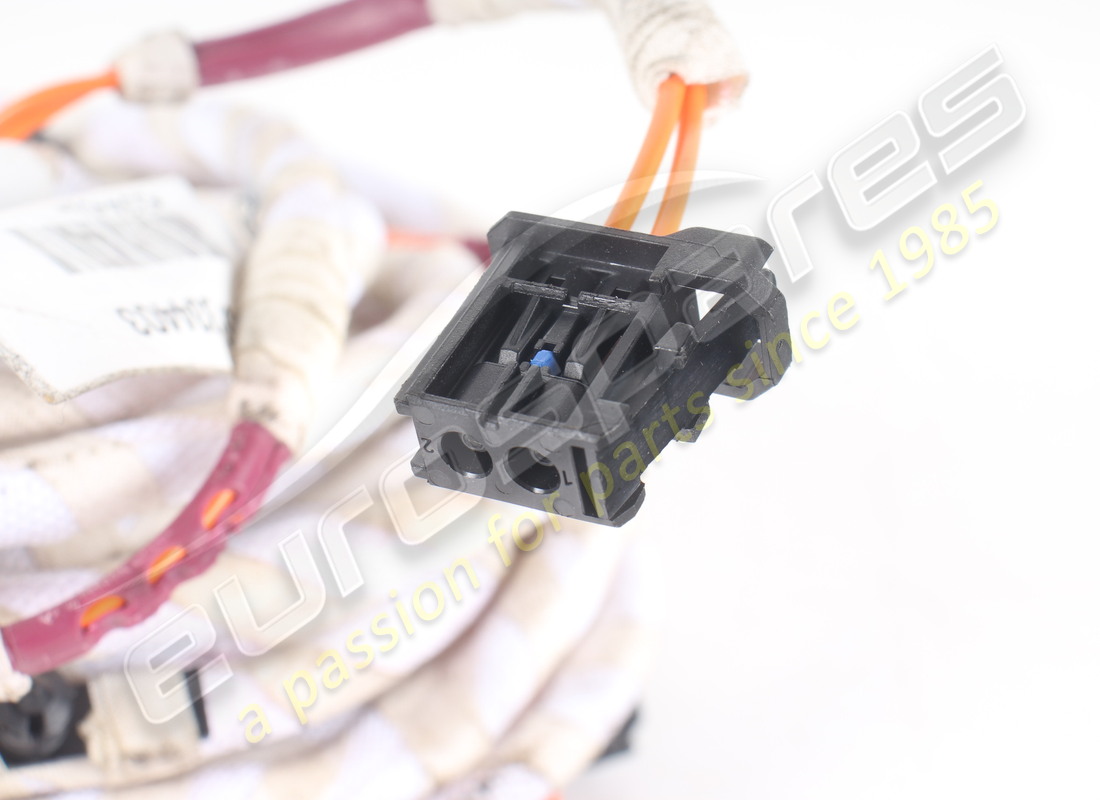 FIBRA ABITACOLO FERRARI USATA. NUMERO PARTE 334403 (2) fibra abitacolo ferrari usata. numero parte 334403 (2)