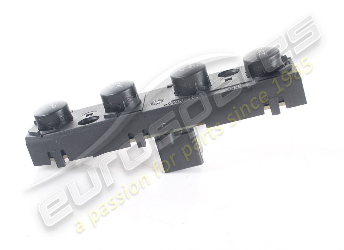 pannello interruttori comandi sx danneggiato maserati per ni. numero parte 216858 (4)