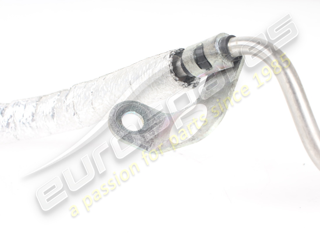 USATO FERRARI TUBO MANDATA OLIO DX CON FIL. NUMERO PARTE 812191 (2) usato ferrari tubo mandata olio dx con fil. numero parte 812191 (2)