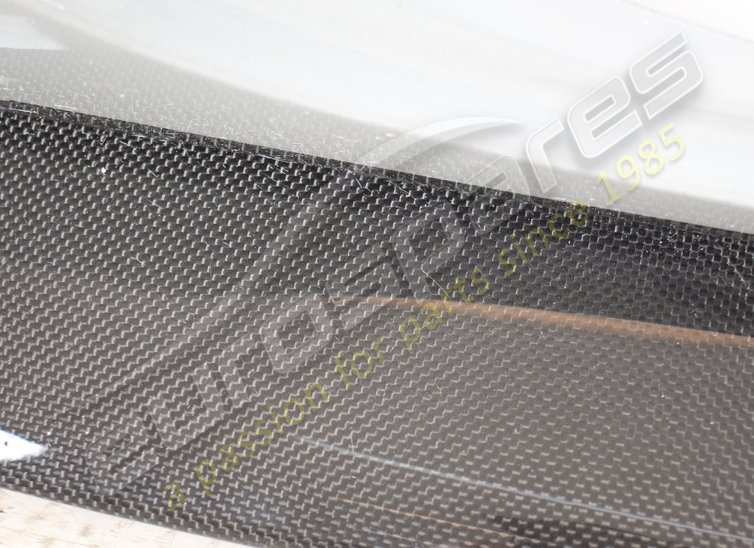 nuovo (altro) ferrari rivestimento sottoporta destro completo. numero parte 766048 (2)