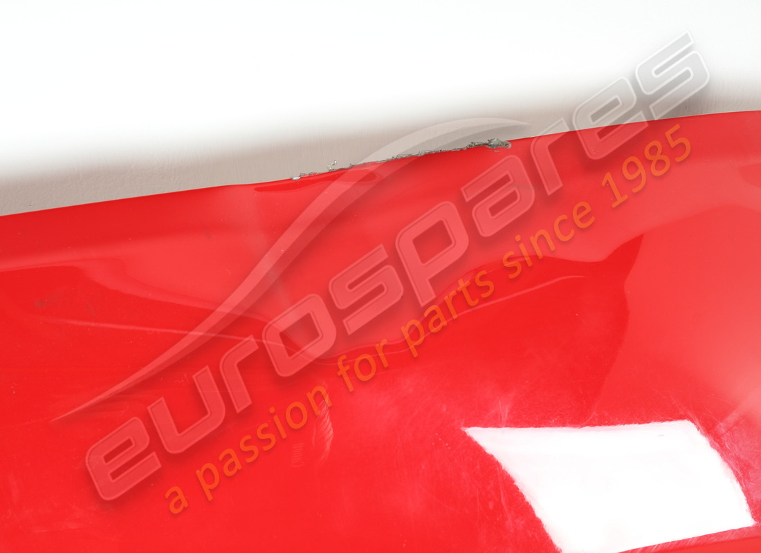 parafango anteriore destro ferrari danneggiato. numero parte 88750411 (3)