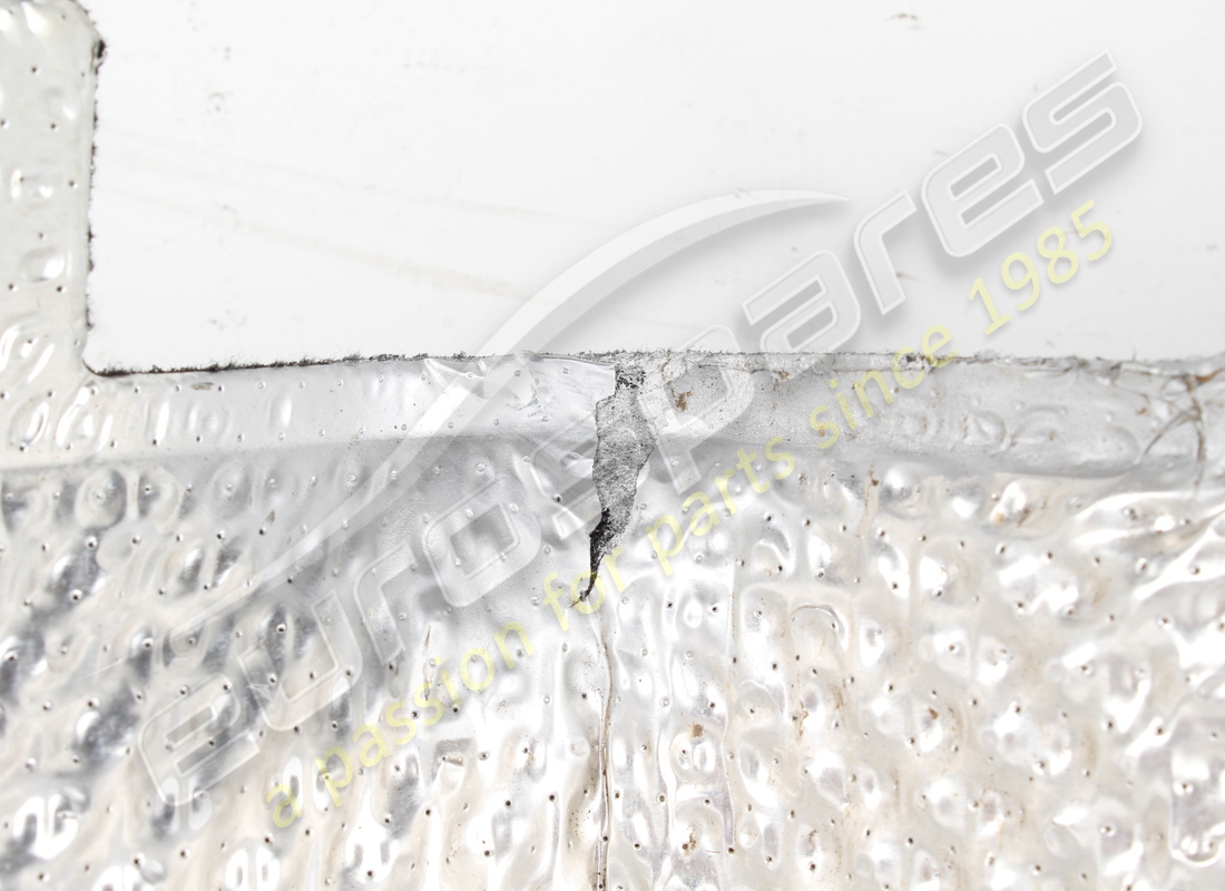 scudo termico marmitta sx usato ferrari. numero parte 870468 (2)
