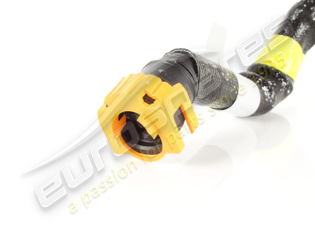 USATO FERRARI TUBO DA SERB. DX A SEP. VAPO. NUMERO PARTE 847197 (2) usato ferrari tubo da serb. dx a sep. vapo. numero parte 847197 (2)