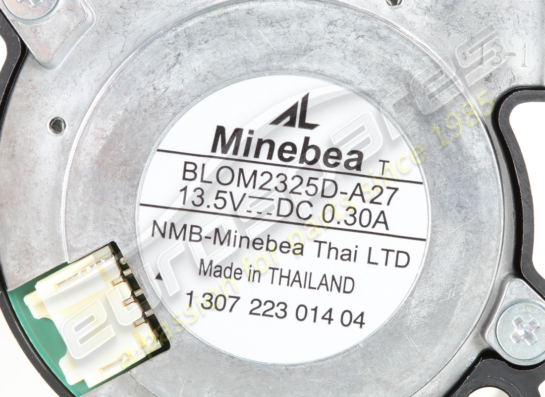 NUOVO PORSCHE VENTOLA PER FARI. CODICE ARTICOLO 992941052 (4) nuovo porsche ventola per fari. codice articolo 992941052 (4)