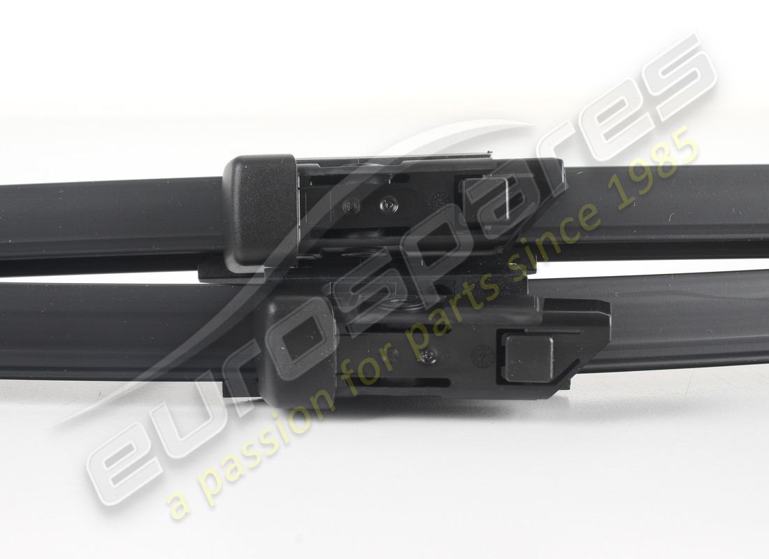 nuovo kit maserati spazzole tergicristallo. numero parte 673012891 (2)