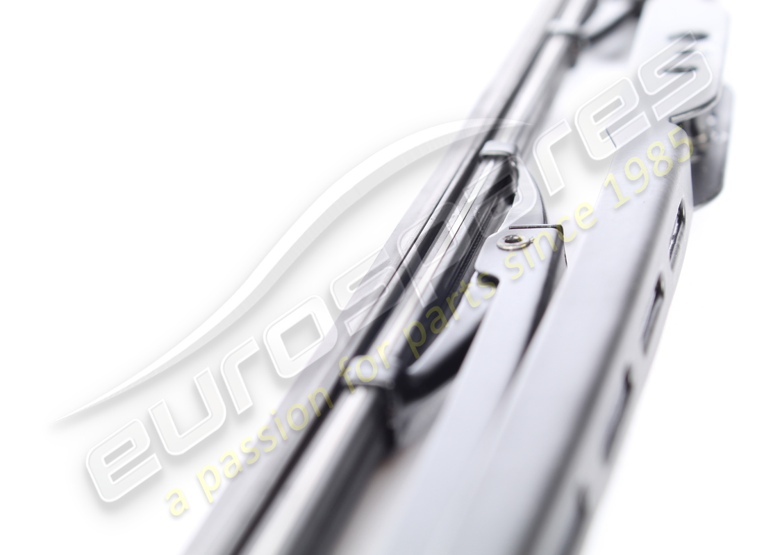 NUOVO ASTON MARTIN DRIVER DELLA SPAZZOLA DEL TERGICRISTALLO. NUMERO PARTE 37123148AA (5) nuovo aston martin driver della spazzola del tergicristallo. numero parte 37123148aa (5)