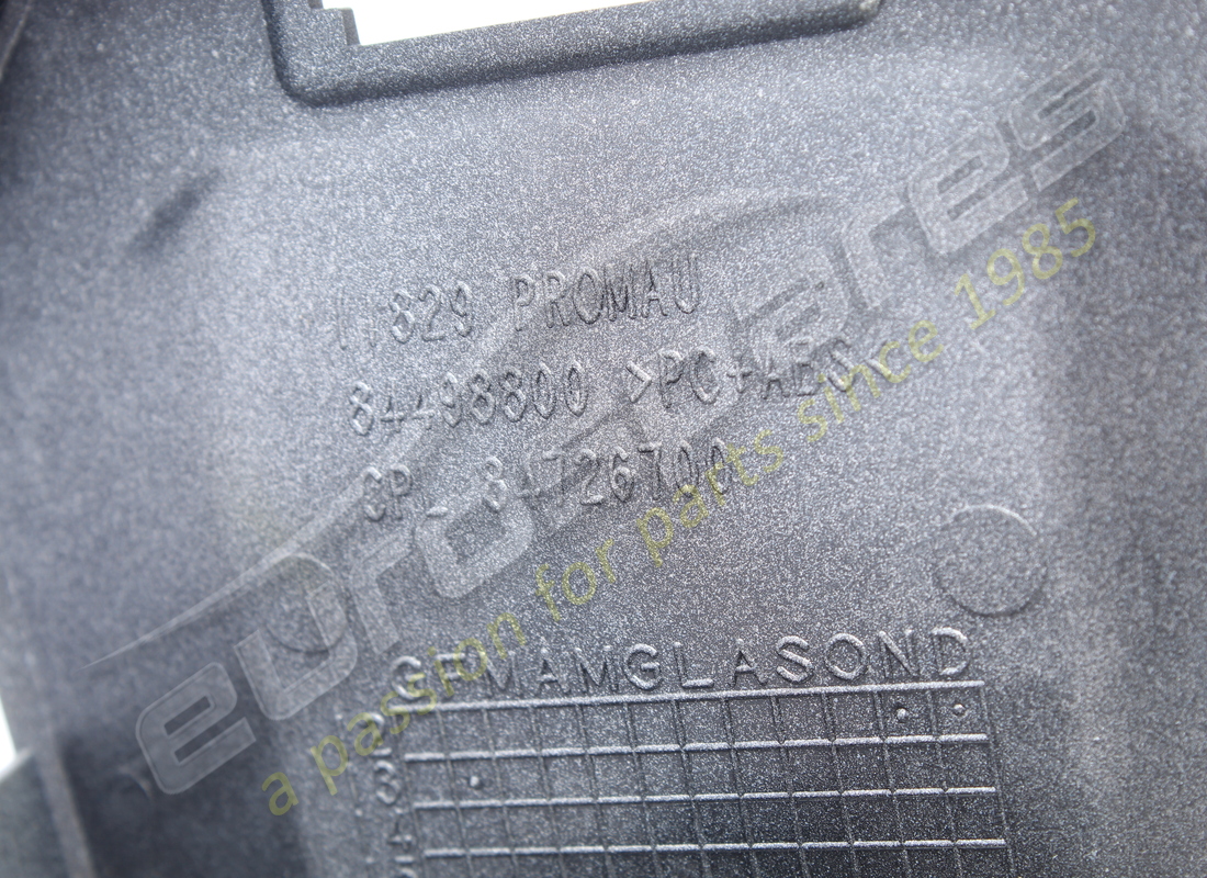 new ferrari front unit tray. part number 84498800 (4)