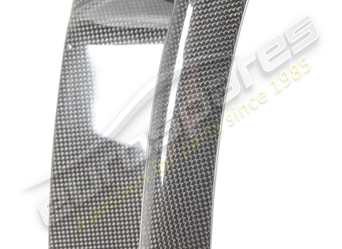 rivestimento completo dell'arco anteriore sx usato ferrari. numero parte 901758 (2)
