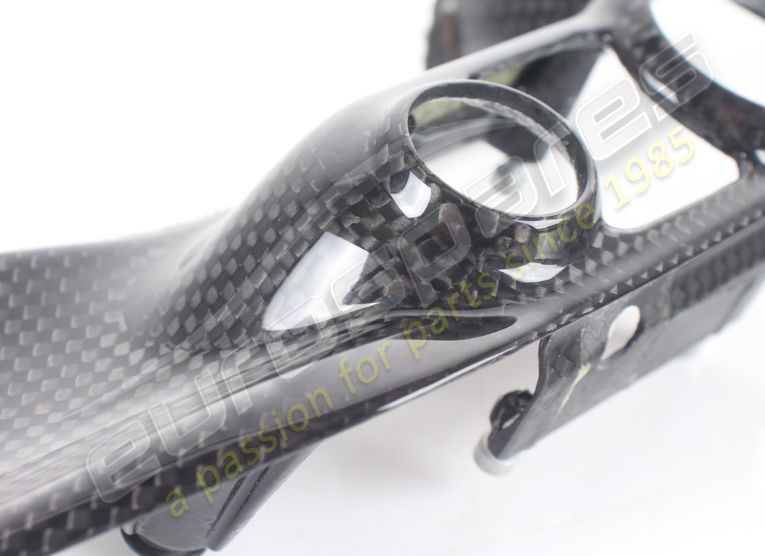 USATO FERRARI STRISCIA COSMETICA DESTRA COMPLETA, DR. NUMERO PARTE 88321700 (4) usato ferrari striscia cosmetica destra completa, dr. numero parte 88321700 (4)