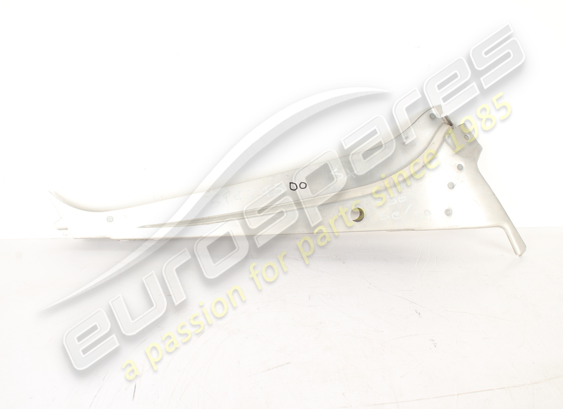 nuovo ferrari pilastro centrale dx. numero parte 69424500 (1)