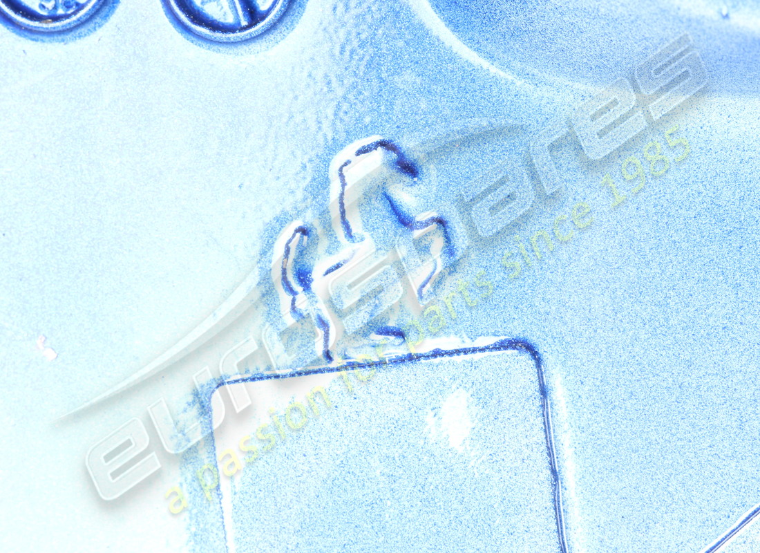 USATA FERRARI PORTA LATERALE DX. NUMERO PARTE 88008011 (6) usata ferrari porta laterale dx. numero parte 88008011 (6)