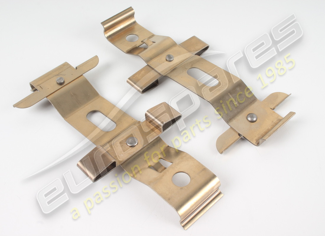 nuovo kit pastiglie anteriori maserati. numero parte 673012866 (4)