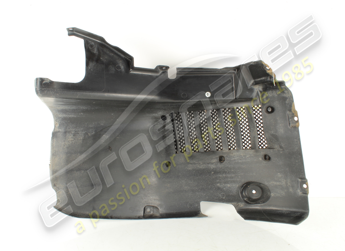 paraurti posteriore sx per passaruota usato ferrari. numero parte 82471700 (3)